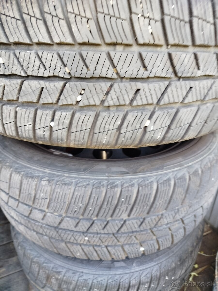 Zimná sada 205/55/R16H Barum Polaris,+disky + puklice