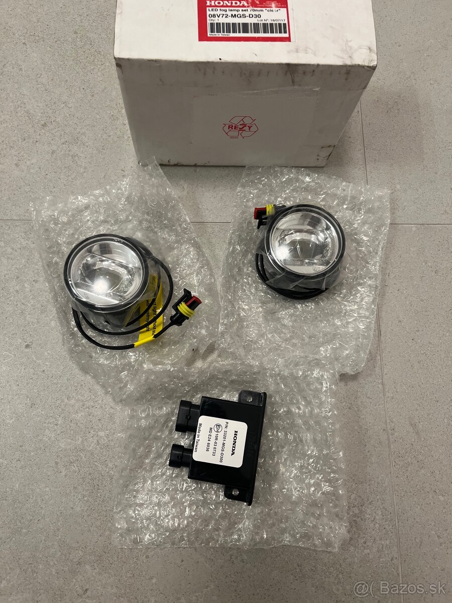 HONDA hmlové svetlá  X-ADV750 CRF1000 GL1800 VFR1200 NC750