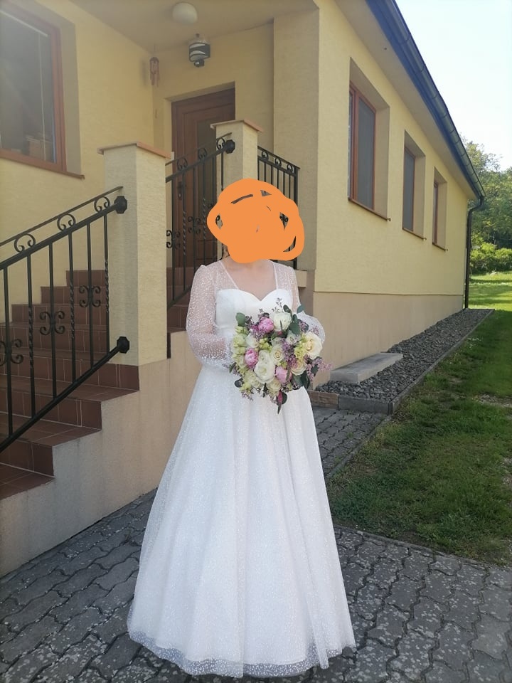 nadherne trblietave svadobne saty