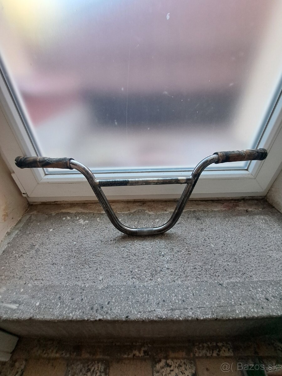 Riaditká BMX