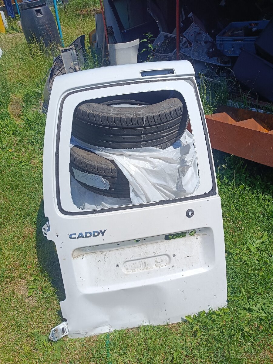 Vw Caddy zadné kufrove dvere