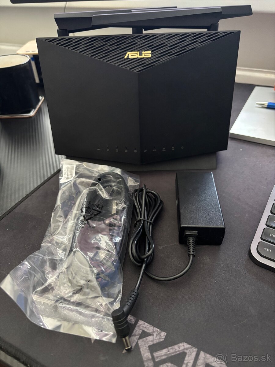 Router Asus RT-AX86U