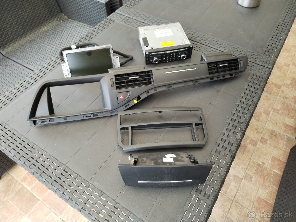Navigačné autoradio Citroen c5 x7