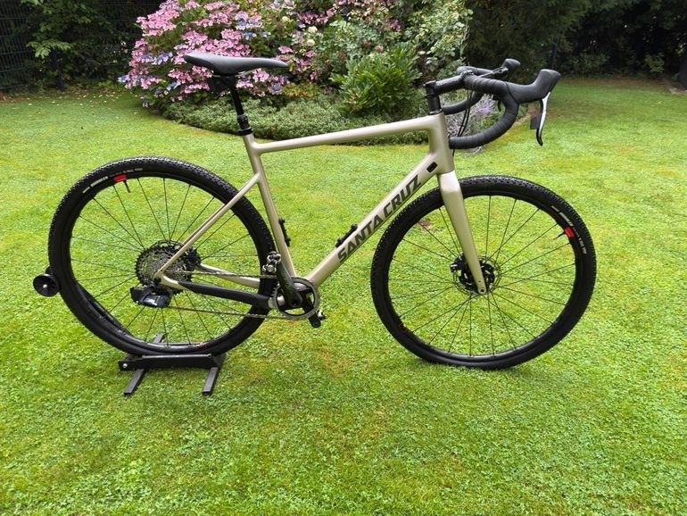 Santa Cruz STIGMATA Force 1x AXS RSV (pův. cena 8k eur)