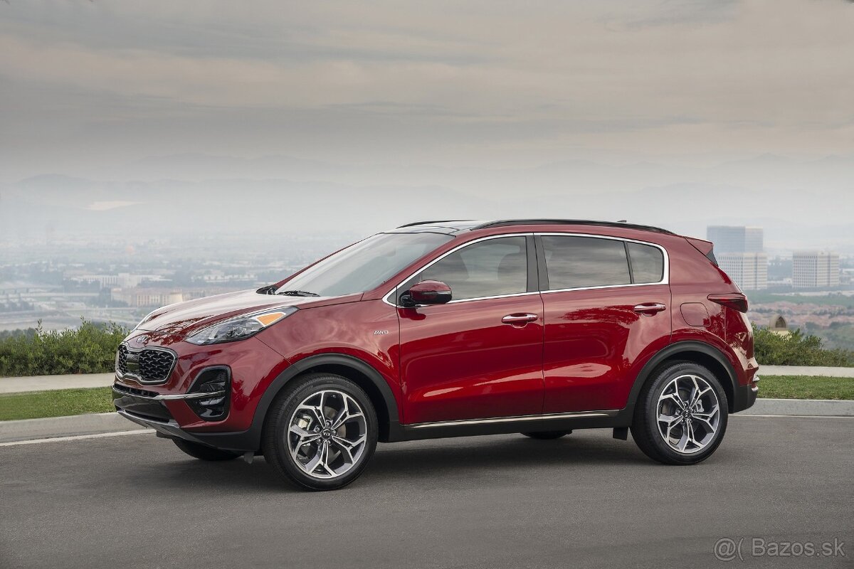 KIA SPORTAGE GT-LINE 4x4 1.6 T-GDI 130kW - 29 000 km