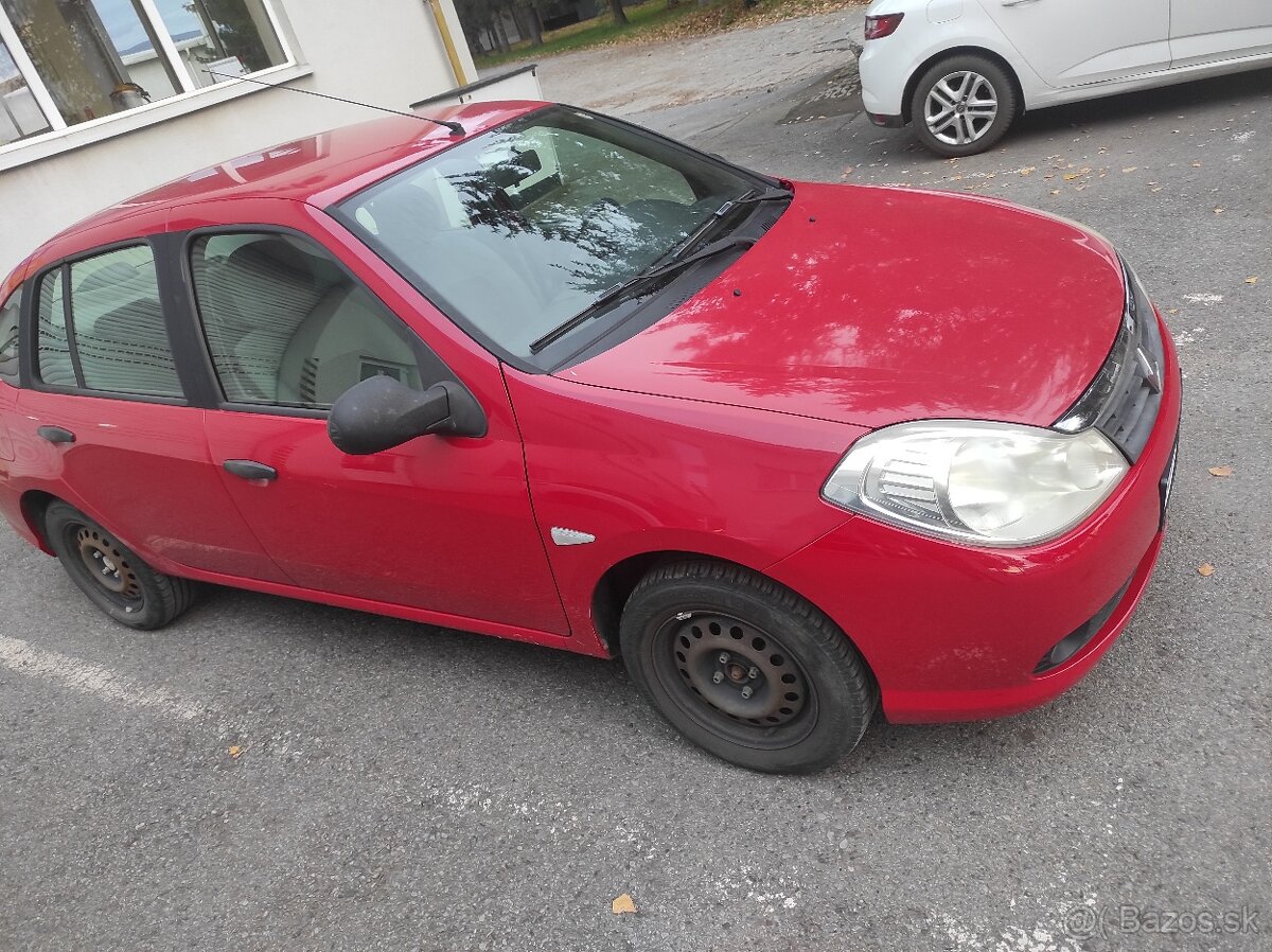 Renault Thalia 1,2 cm³; 16 V; 55 kw rok 2009