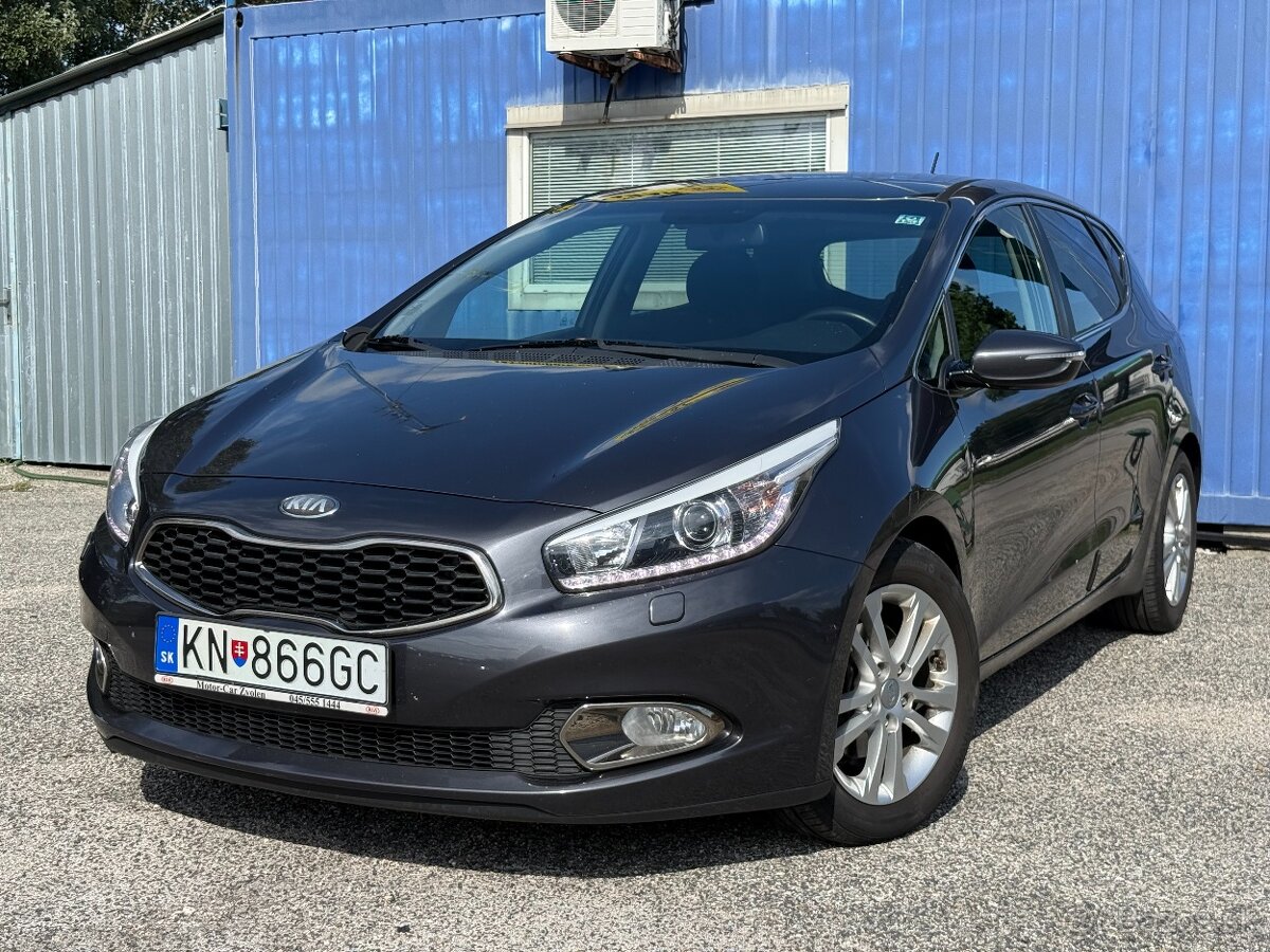 Kia Ceed 1.6 CRDI EX/Gold,94kw.M6.5d. Kupene v SR.