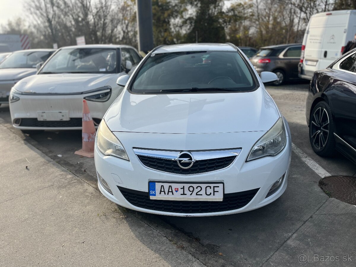 Opel Astra Sport Tourer