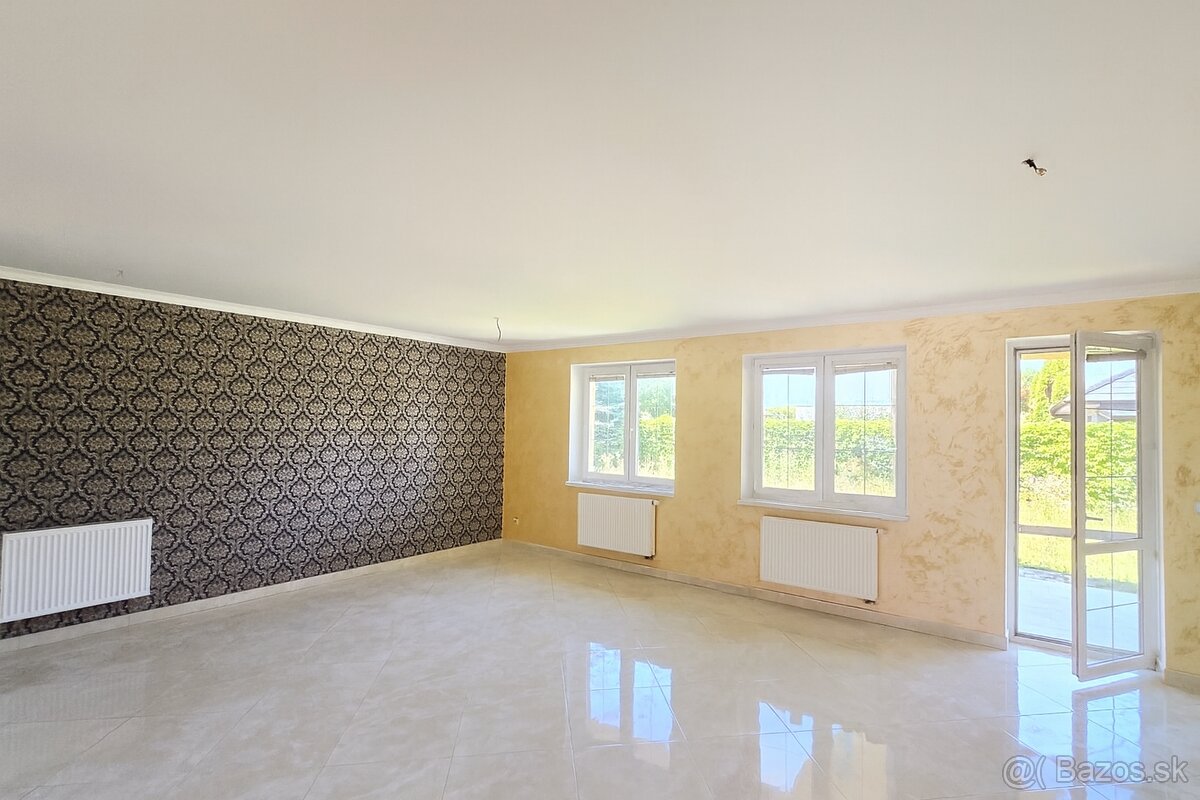 Na predaj rodinný dom, Dunajská Streda - Cena: 282.000€