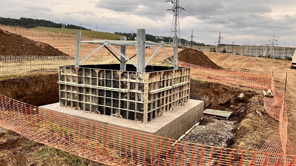 Tesár/Murár - Práca na Slovensku - 2000 eur