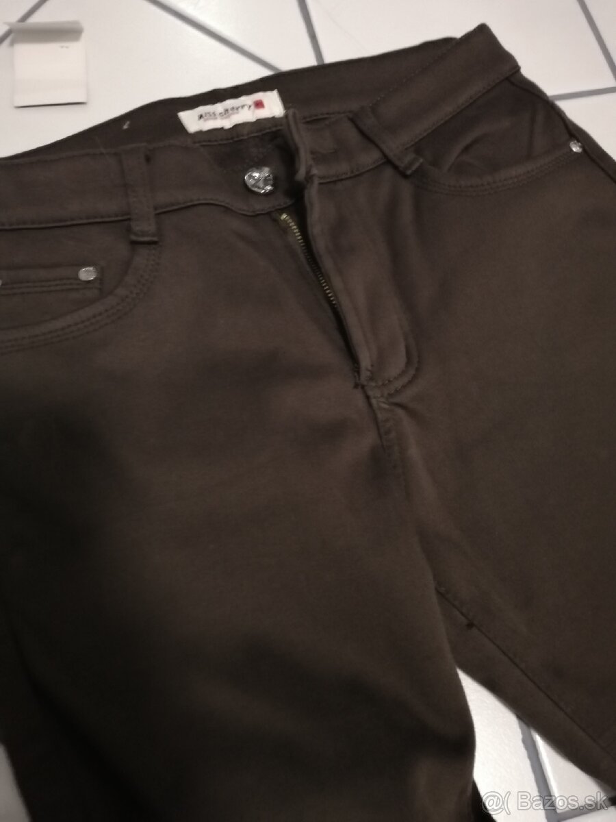 Zateplene hnedé nohavice