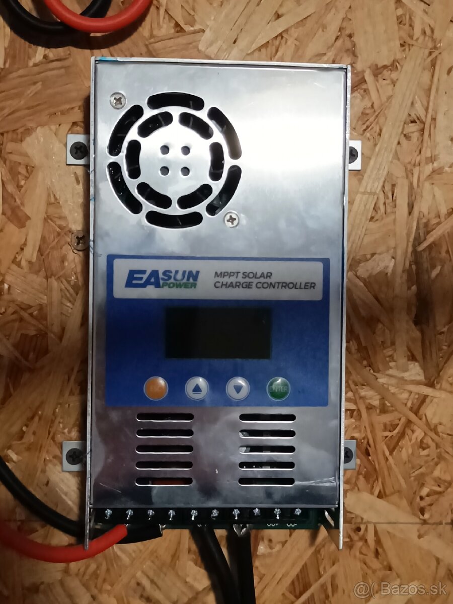EASUN MPPT 60A max 2800W