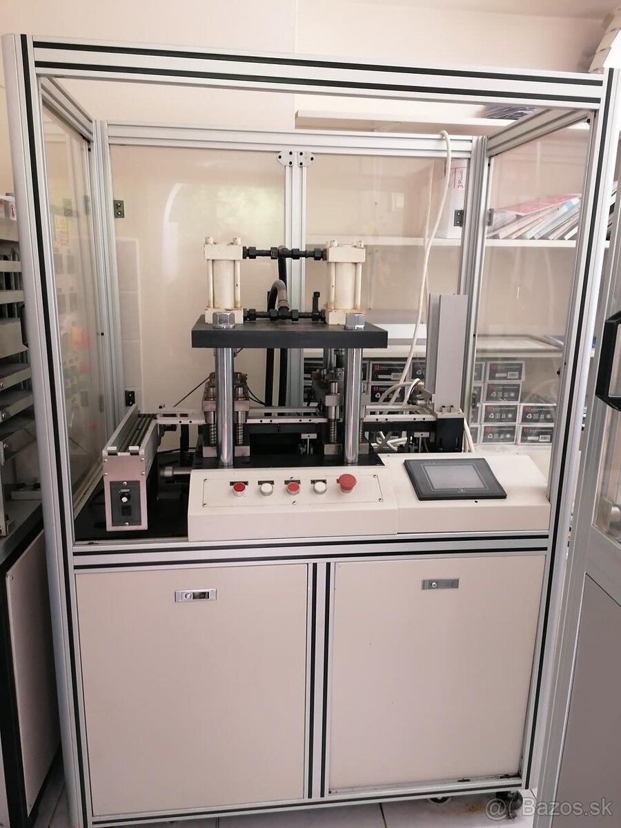 Vysekávací stroj Beijing YC Digittech YCK-2A (6336)