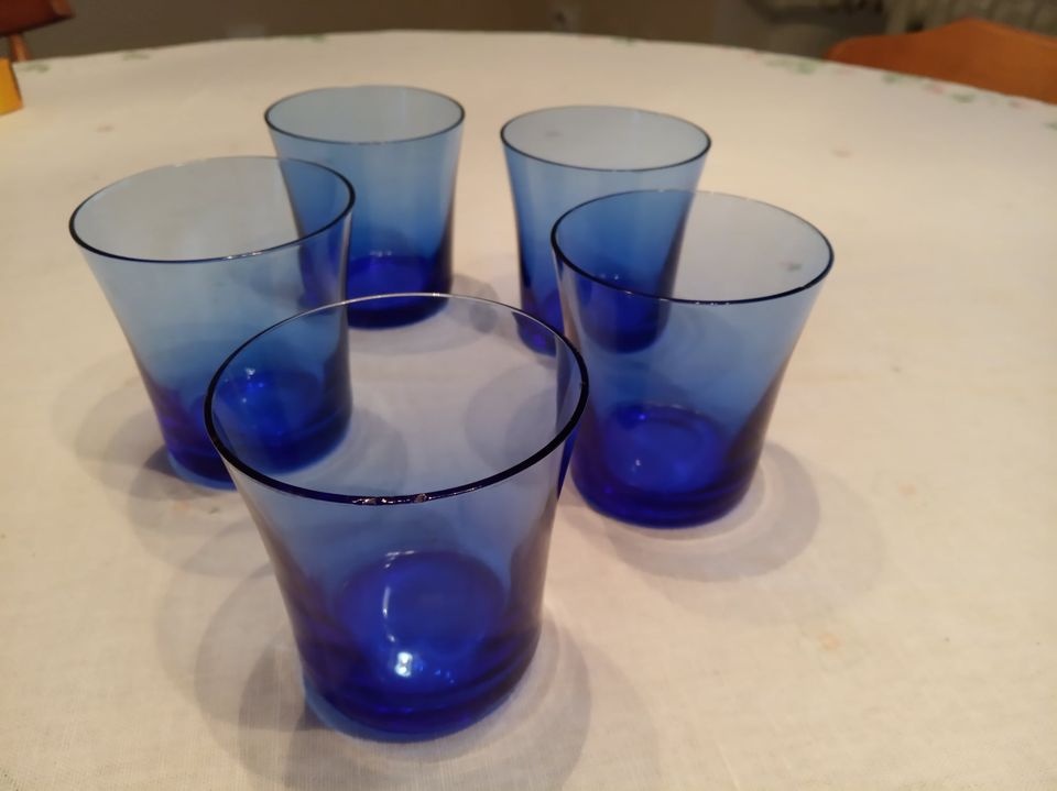 retro poháre na vodu - modré