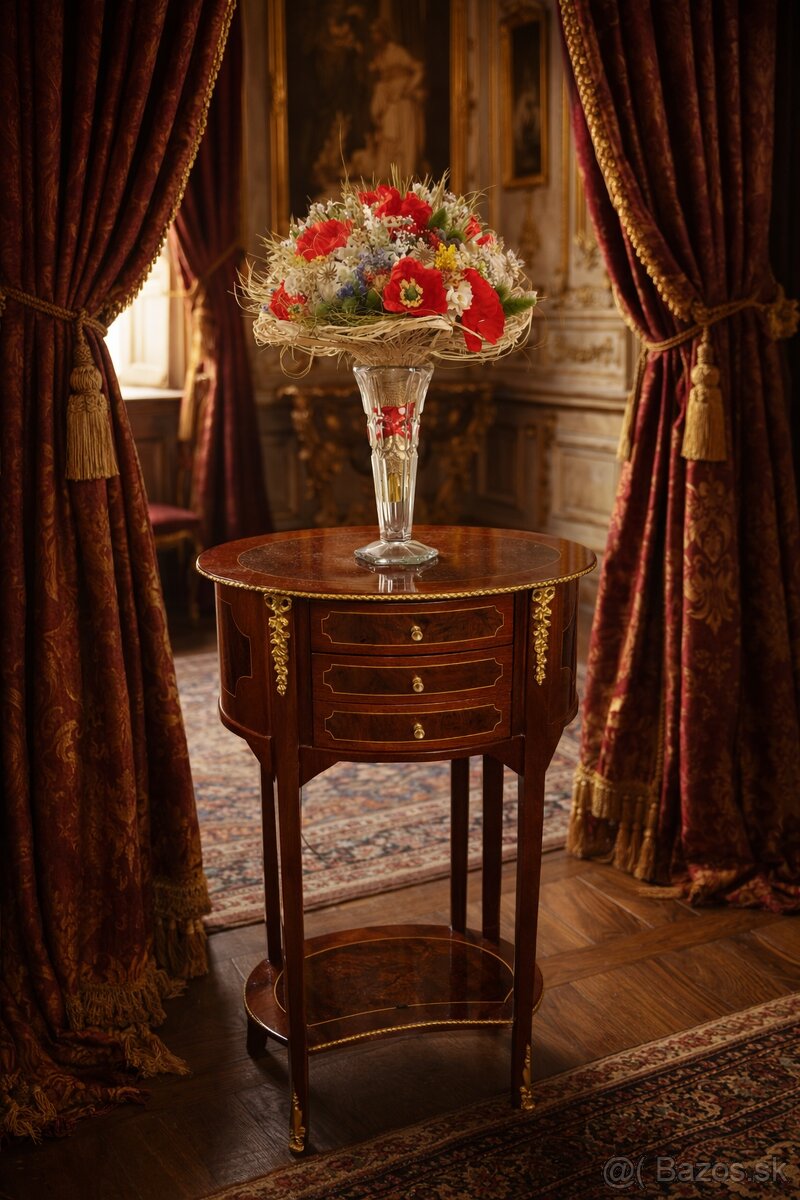 Príručný stolík, nočný stolík