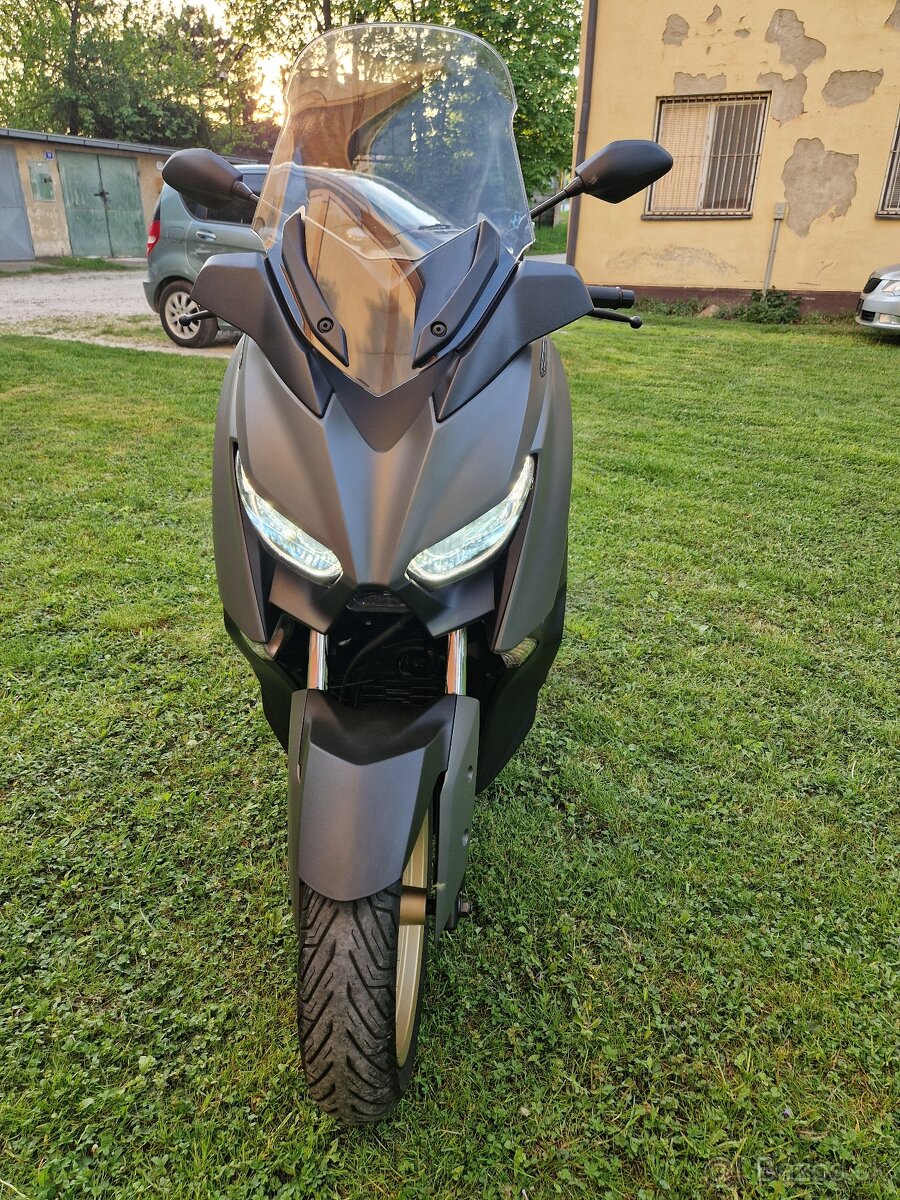 Predám Yamaha Xmax 300 TechMax