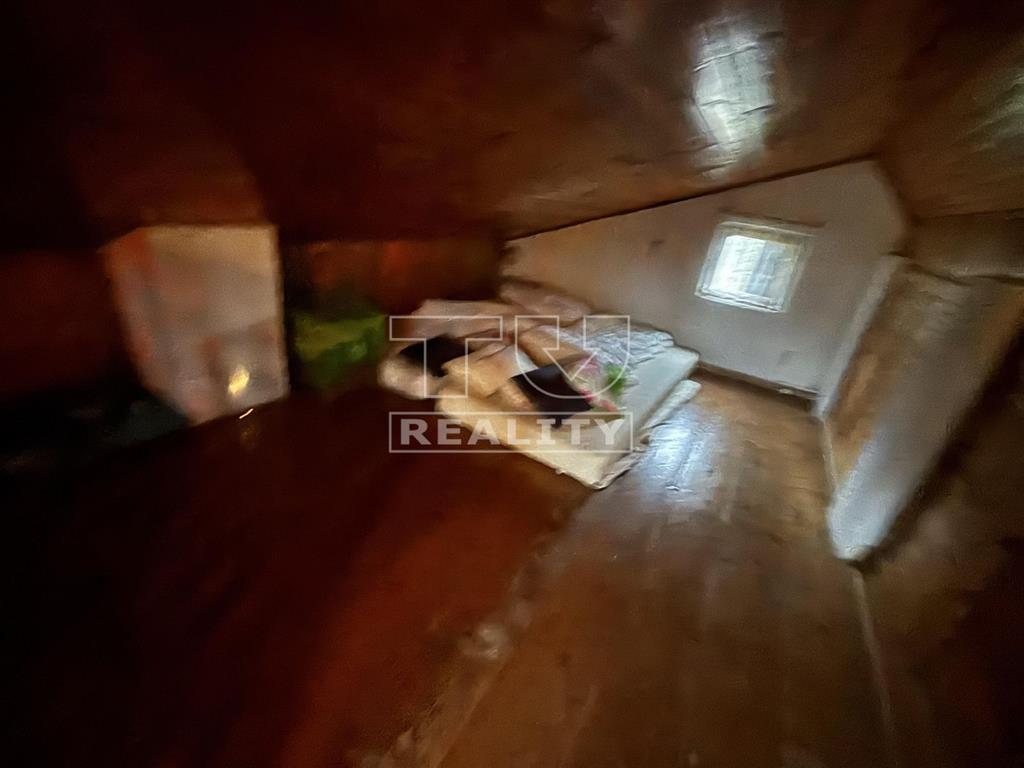 ZNÍŽENA CENA : TUreality predáva chatu so záhradou - DUBINA
