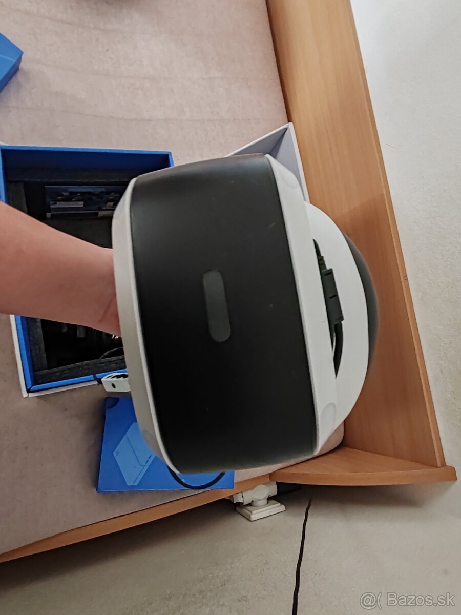 PS4 VIRTUÁLNA REALITA