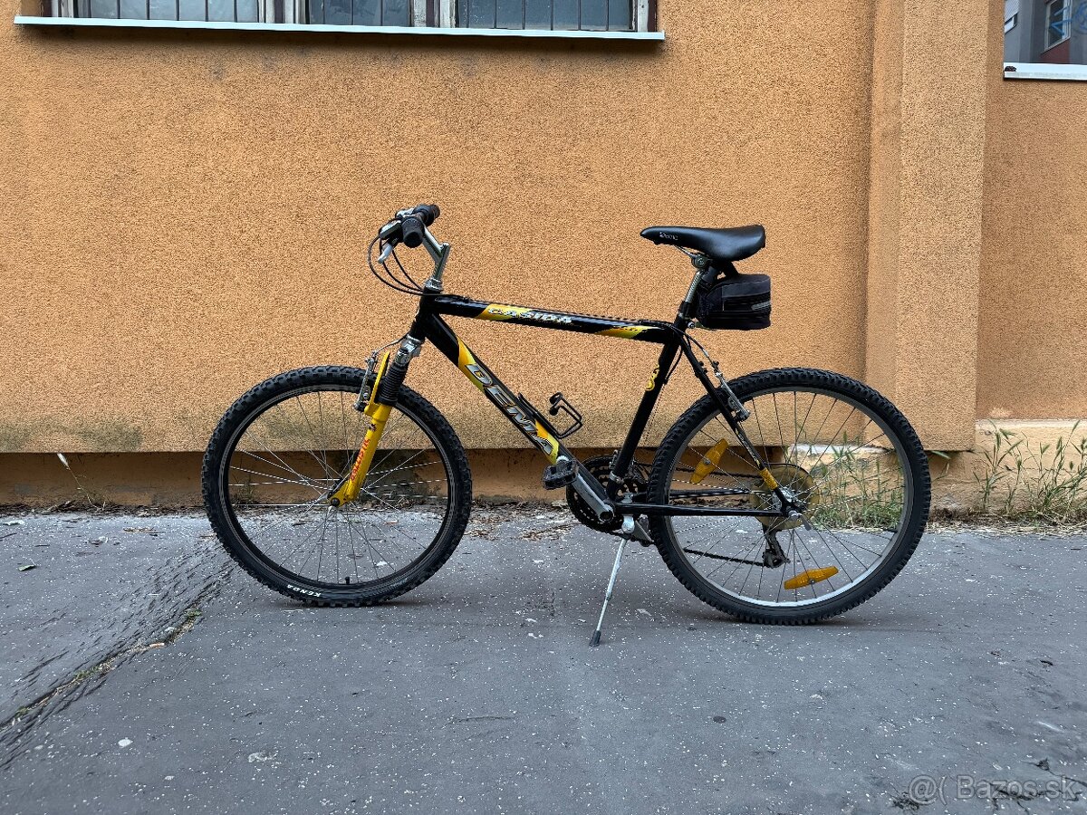 Bicykel Dema Casida