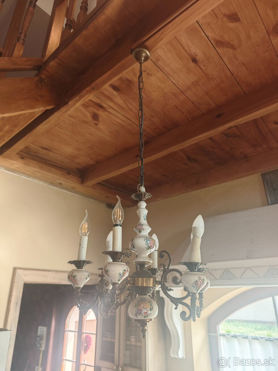 Predam rozne lustre