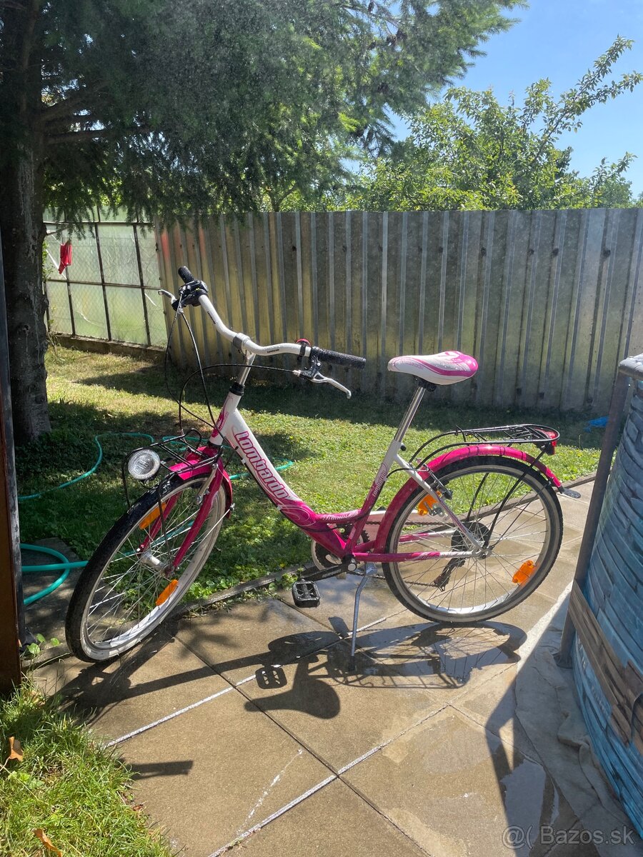 Dievčenský bicykel