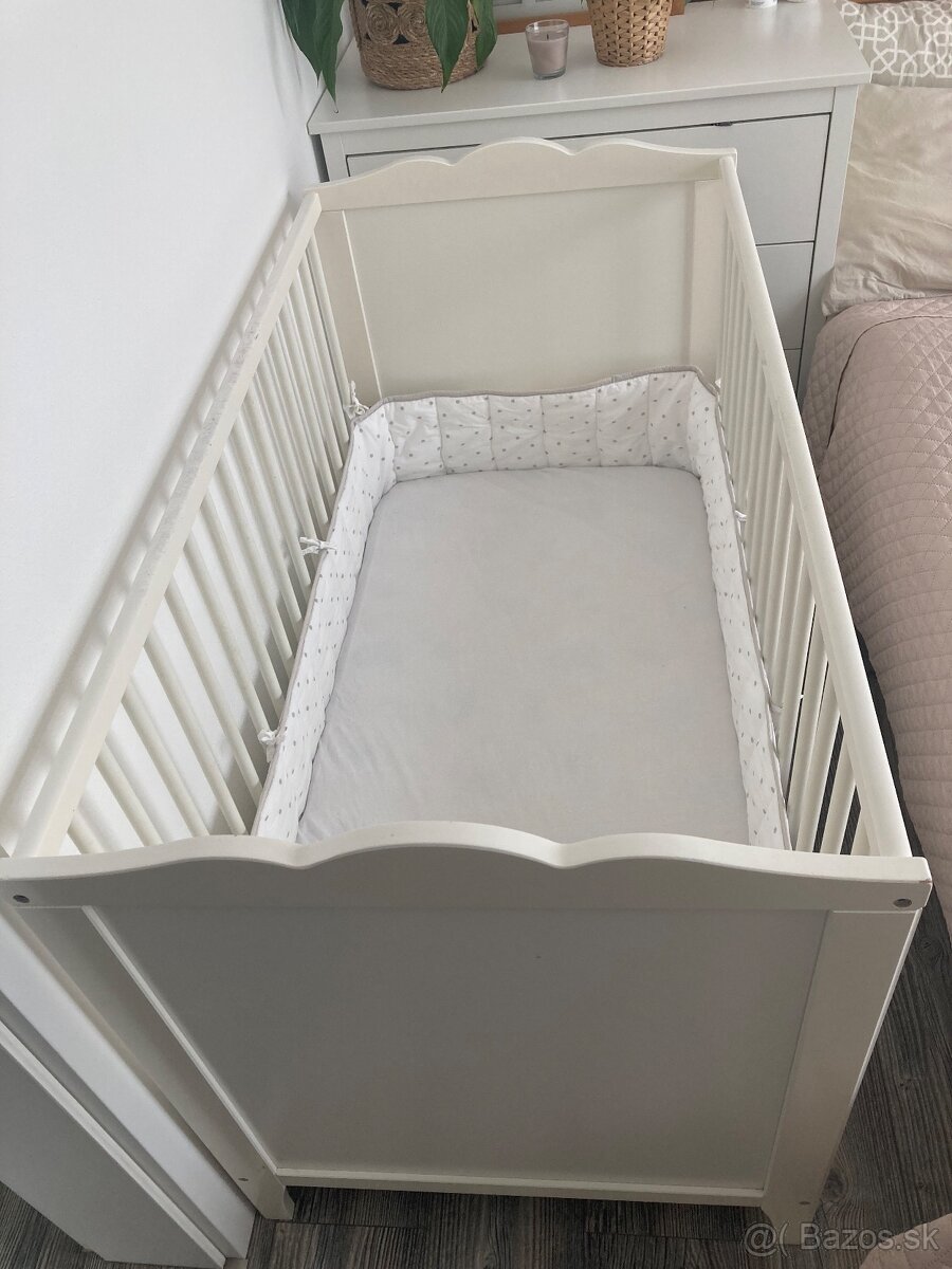 Detska postielka IKEA s prislusenstvom