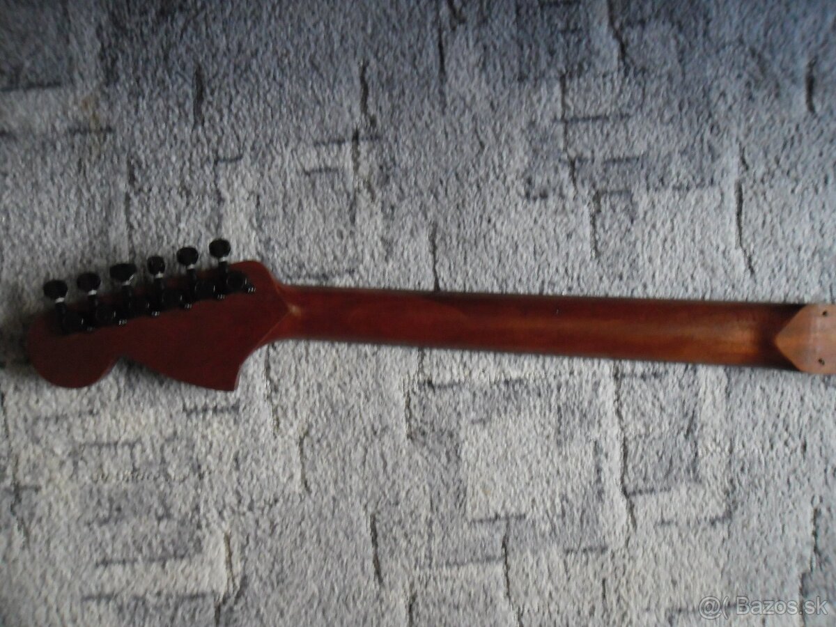 predam neck na stratocaster