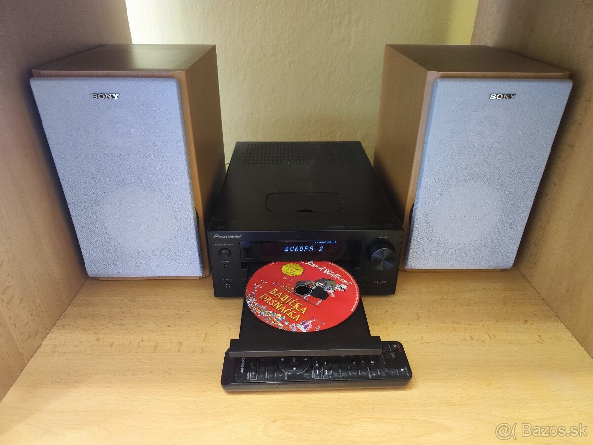 Pioneer X-HM30V-K rádio s DVD