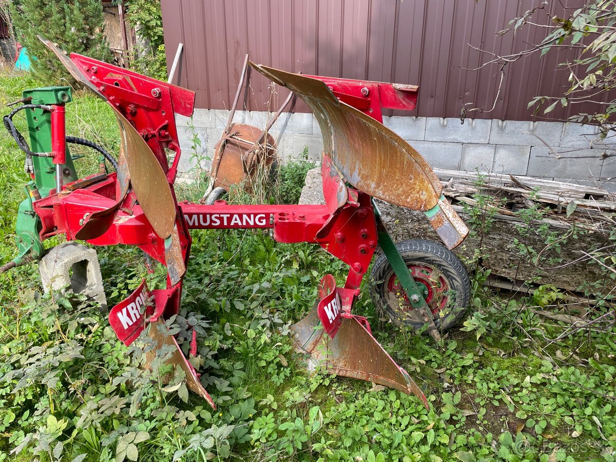 Predám Pluh obracak Krone Mustang