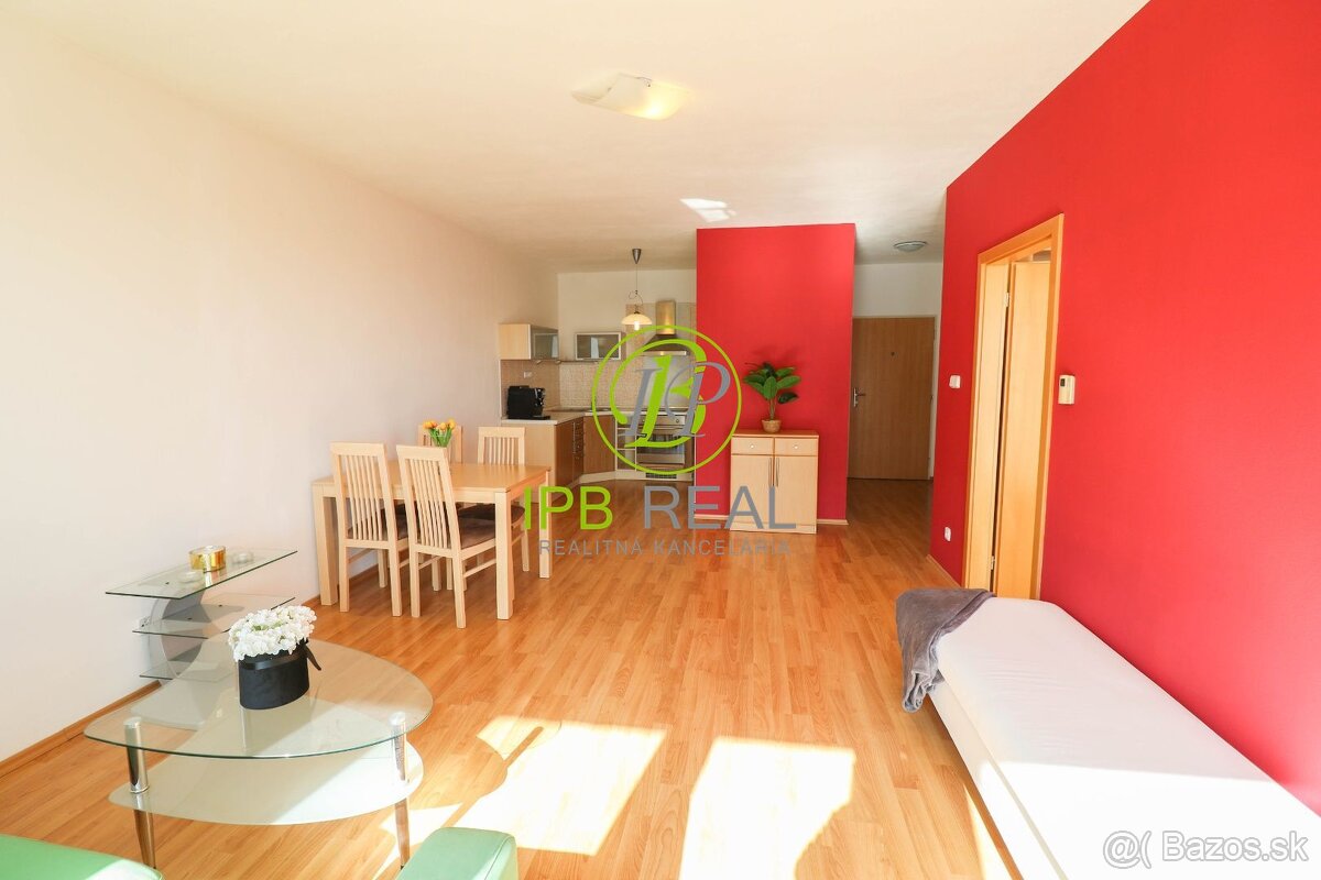 VEĽKÝ, pekný 2-izb. byt s BALKÓNOM v populárnej Axton Reside