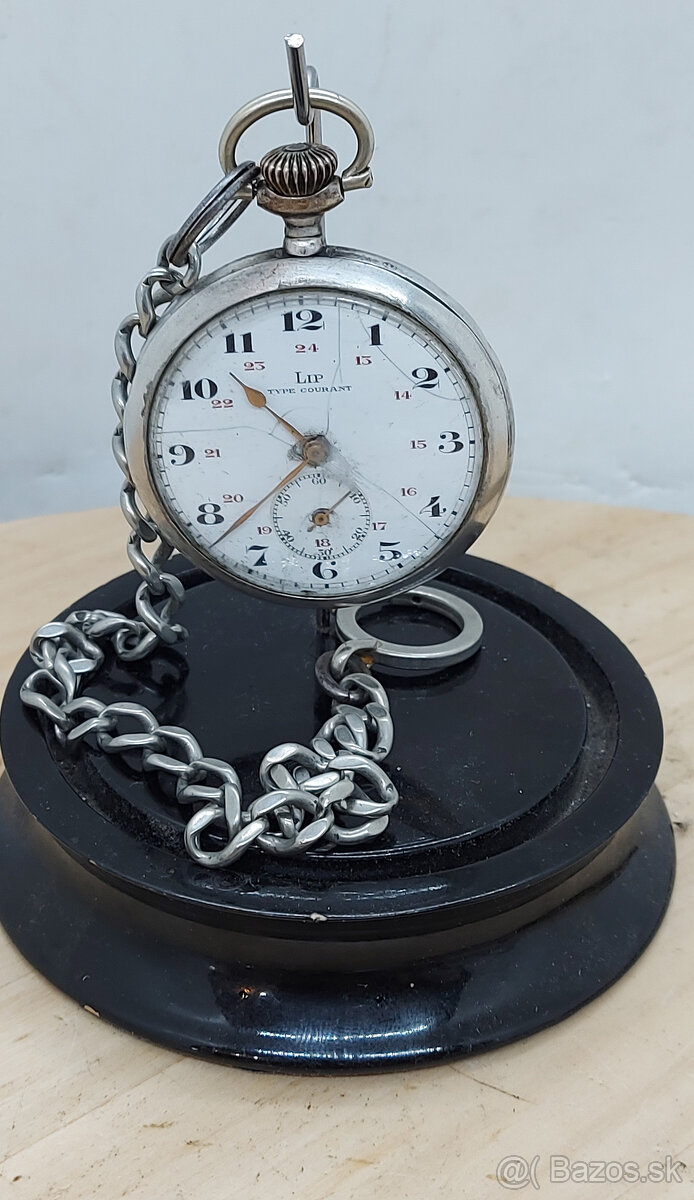 Predám funkčné vreckové hodinky LIP Type Courant 68 €