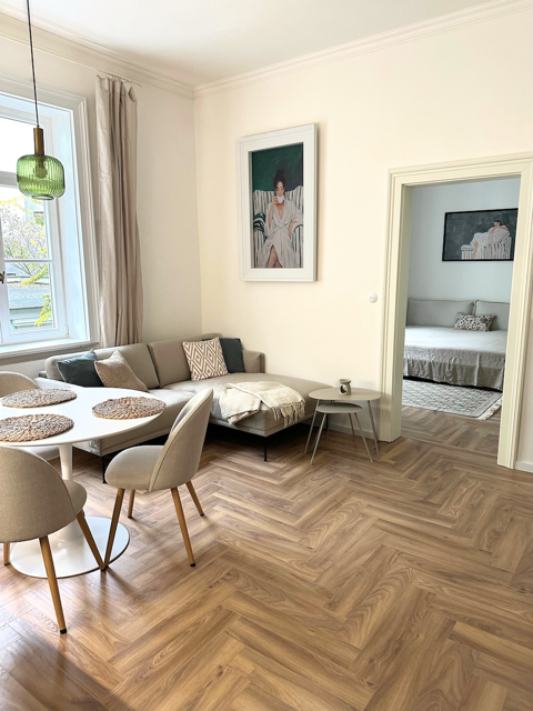 Štýlový, kompletne zrekonštruovaný 3-izbový byt na prenájom 