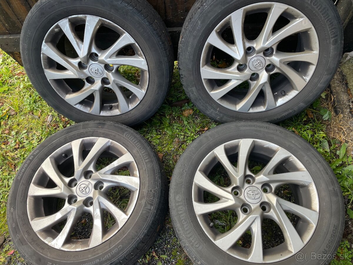 Hlinikove disky r16 toyota + pneu
