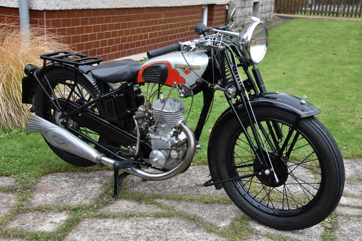 Pěkná předválečná spodová třistapadesátka