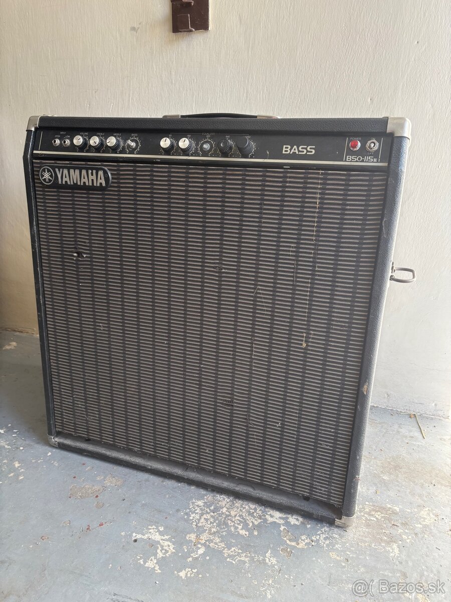 Predám basové kombo Yamaha B50-115 II