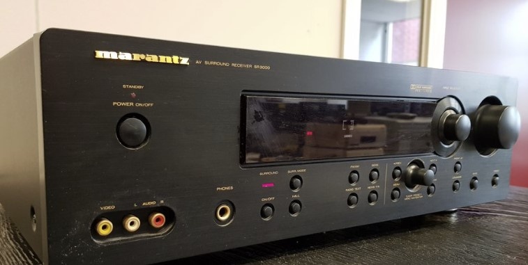 Marantz SR 3000 zosilnovac Receiver