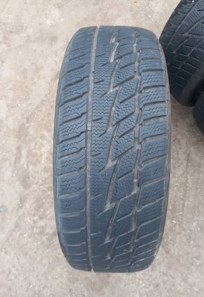 Zimné pneumatiky 205/55R16