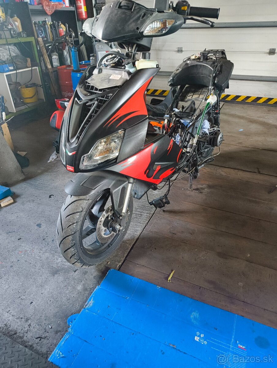 Aprilia SR 50