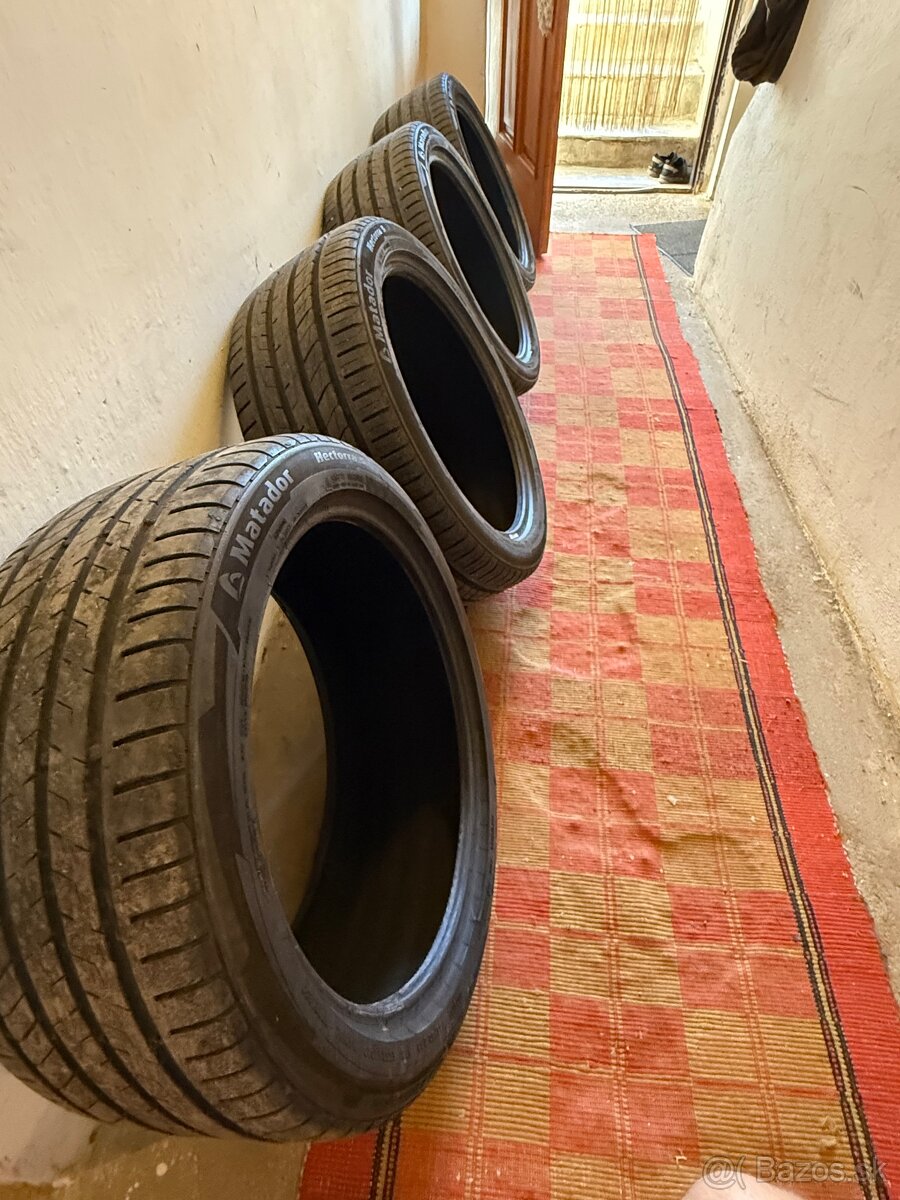 Matador 245/40 r18