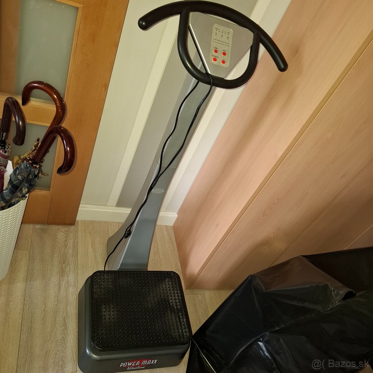 Vibracny stroj powermax