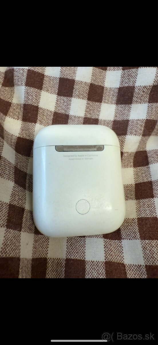 Predám 2 páry AirPods 2. generácie