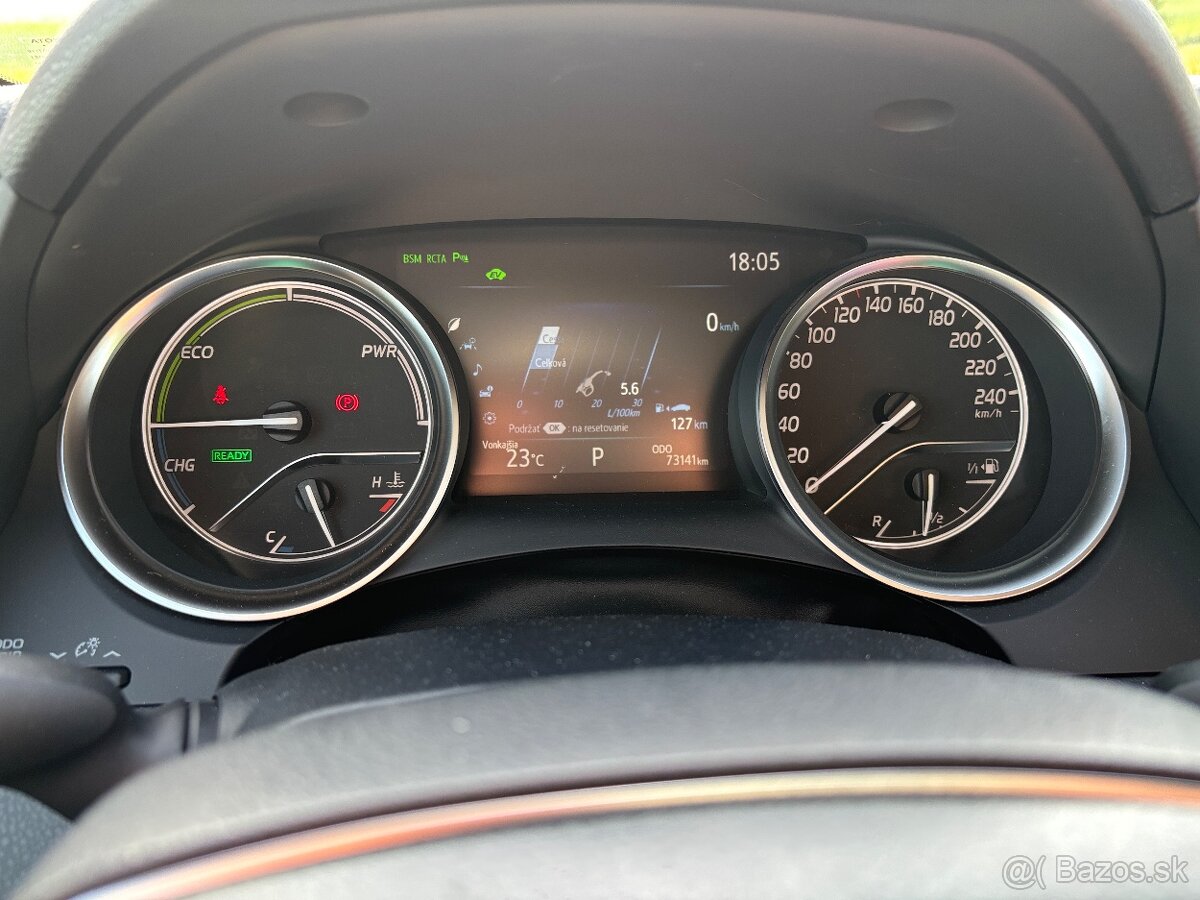 Toyota. Camry 2,5, Hybrid