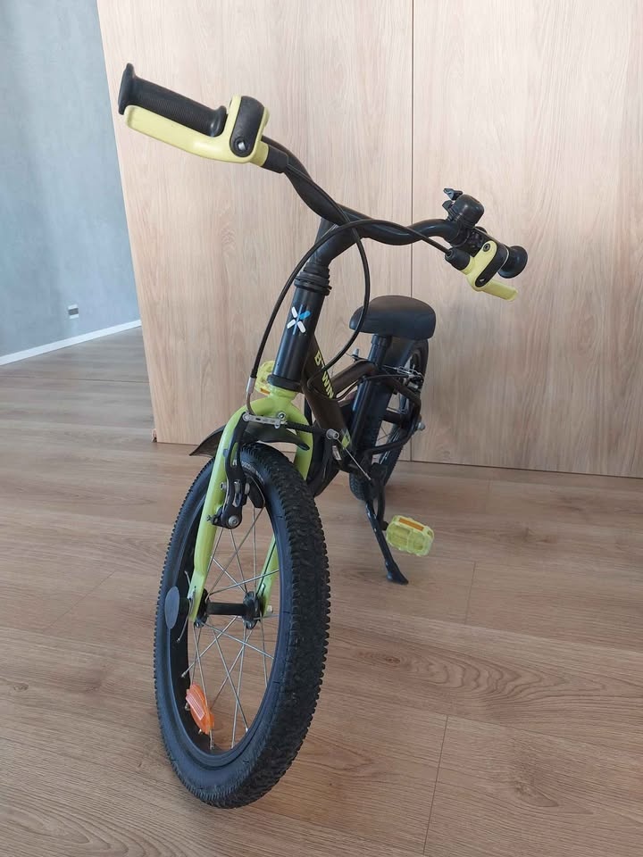 Detský bicykel BTWIN 16", Dark Hero