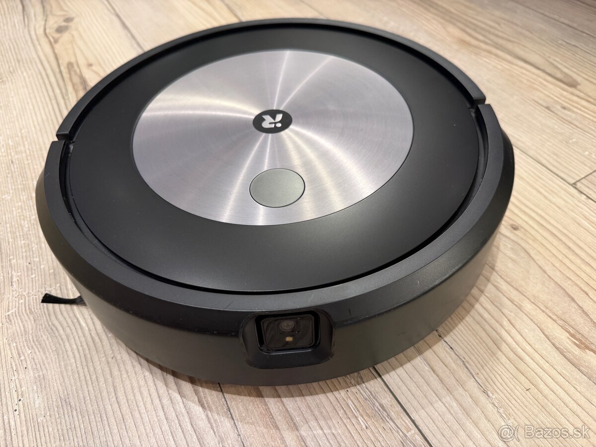 PREDAM ROBOTICKY VYSAVAC IROBOT ROOMBA J7