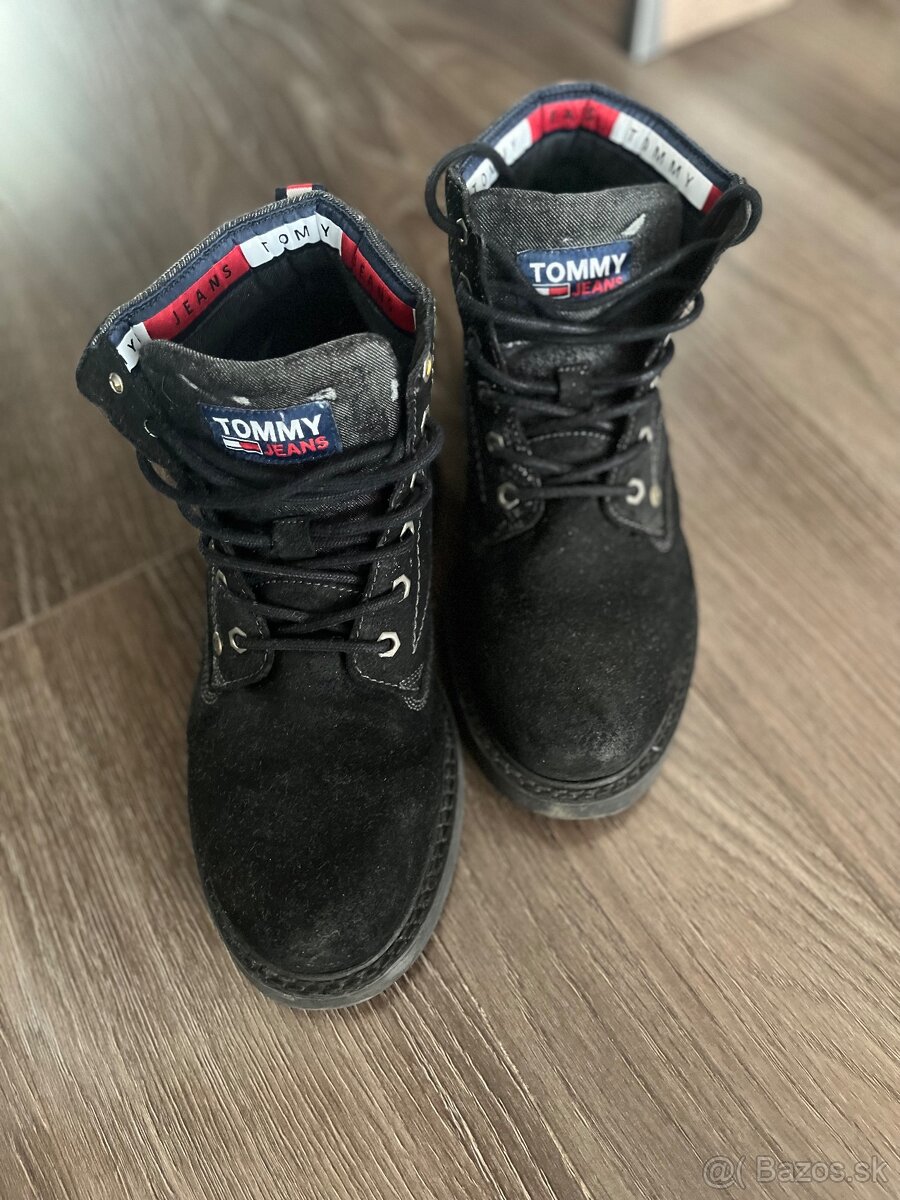 Panske zimne tommy hilfiger topanky, cizmy 43