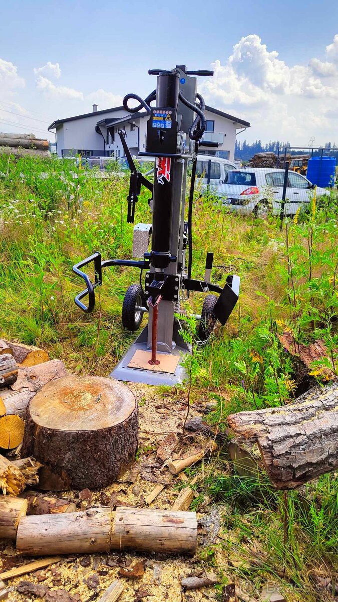 DCSK profi tech - Jansen TS-22E E 22/110 vertikálna štiepačk