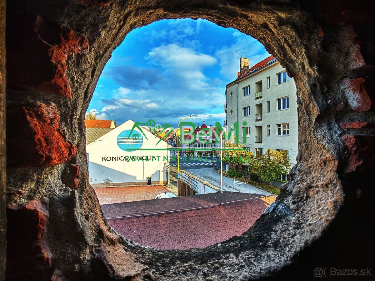 Historická budova - centrum Košice (002-110-RAD)