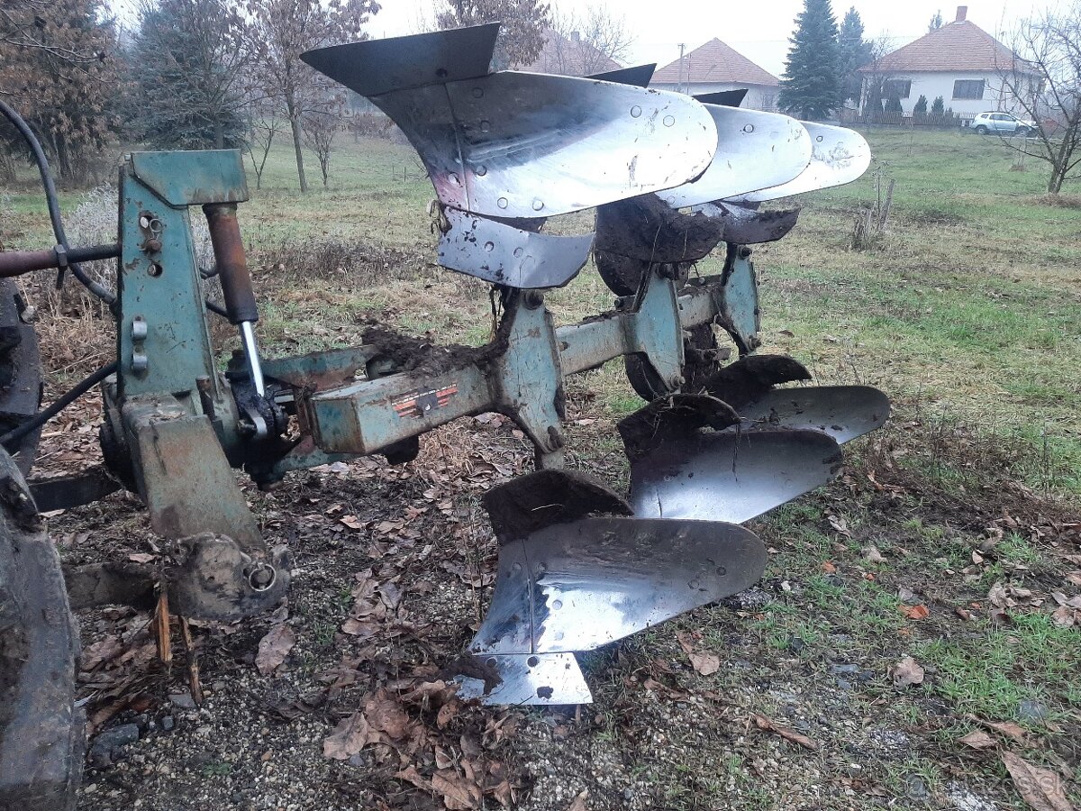 Pluh obracák roudnicky