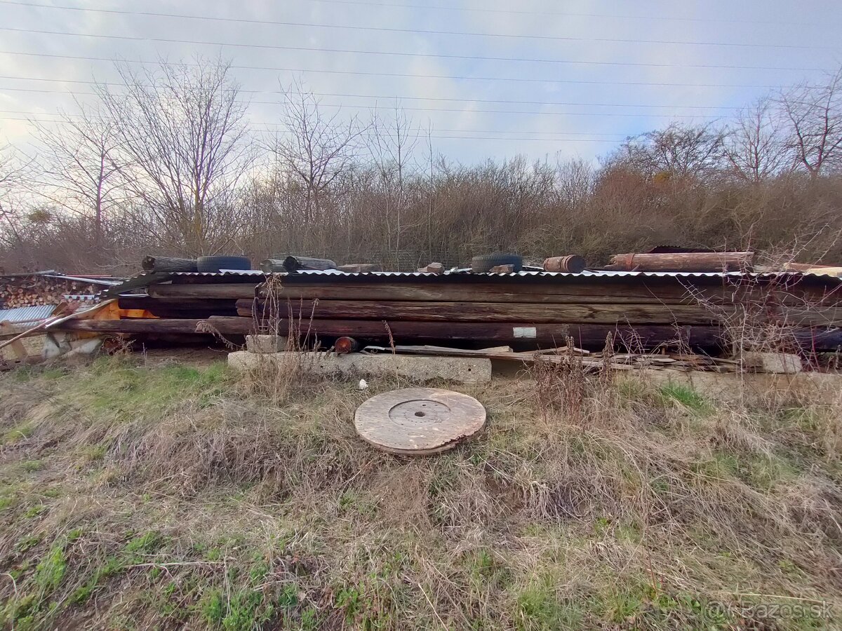 Drevené stĺpy akcia 20€/ks