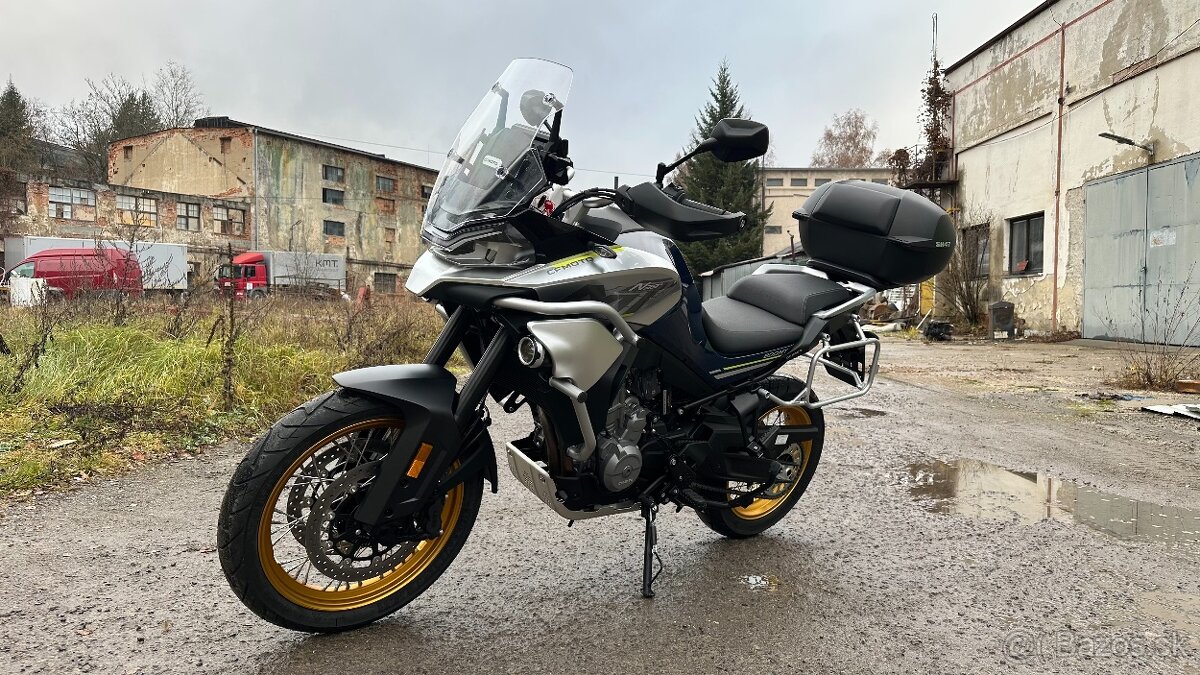 CF Moto 800MT Touring r.v. 2023